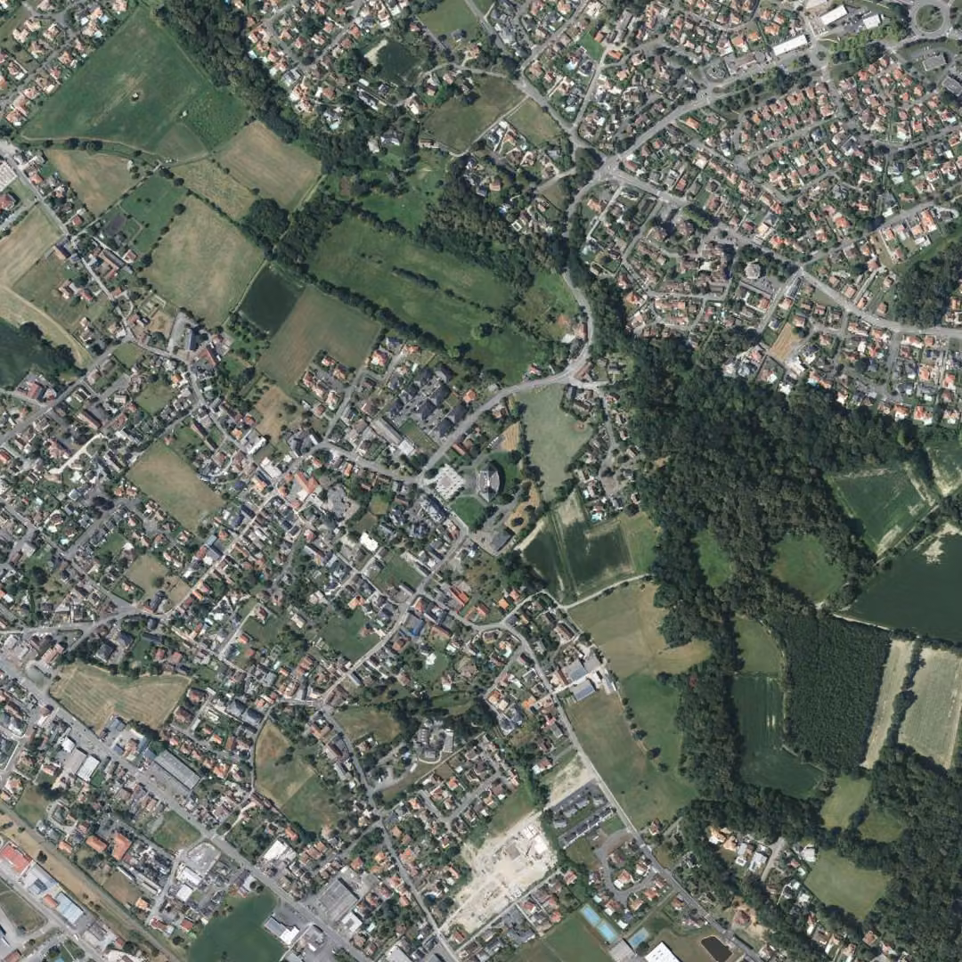 Lons aujourd'hui, le centre vu du ciel