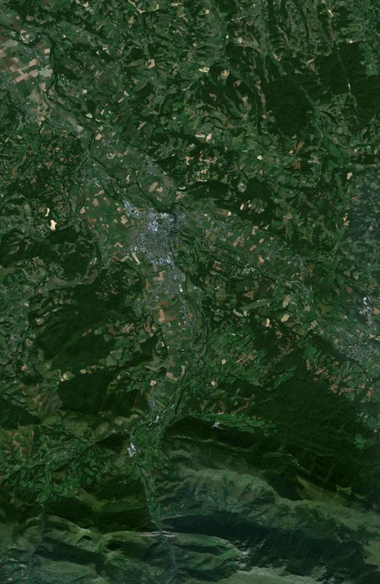 Oloron-Sainte-Marie aujourd'hui, le territoire vu du ciel