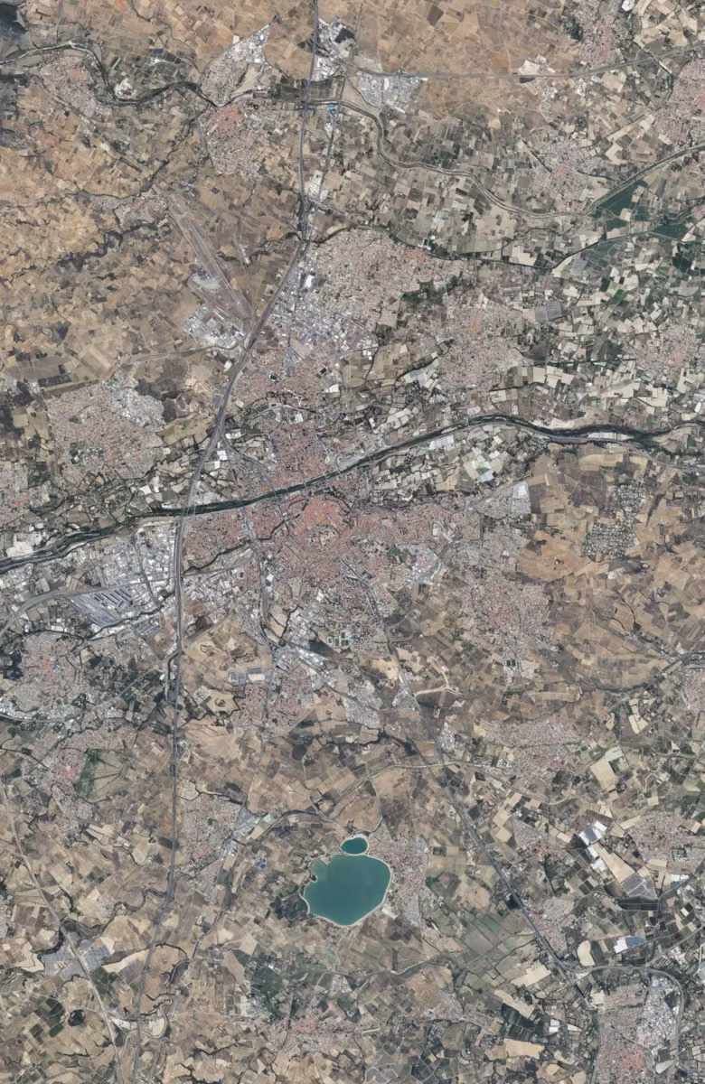 Perpignan aujourd'hui, le territoire vu du ciel