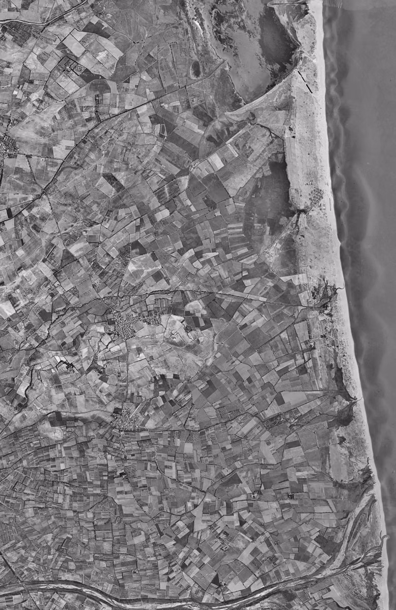 Saint-Cyprien en 1953, le territoire vu du ciel, au même cadrage