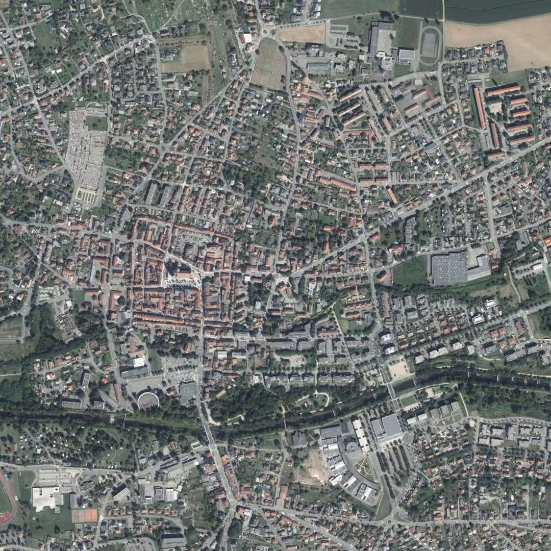 Cernay aujourd'hui, le centre vu du ciel