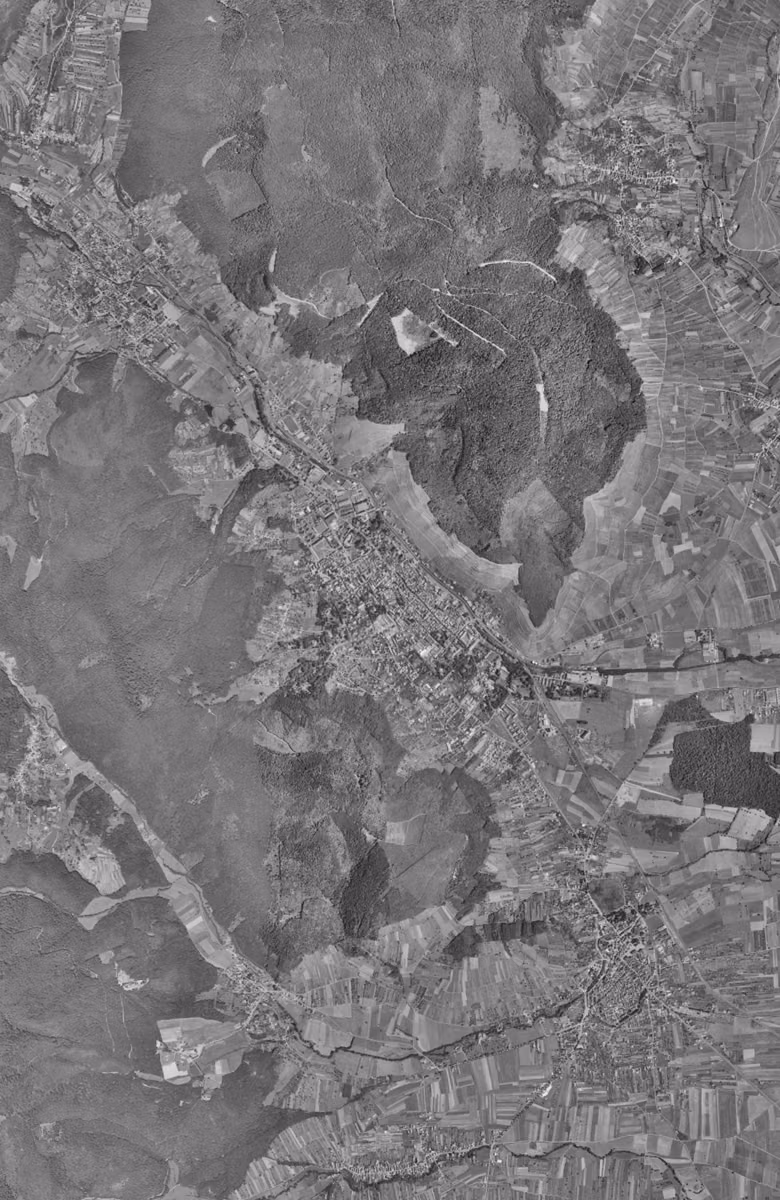 Guebwiller en 1961, le territoire vu du ciel, au même cadrage