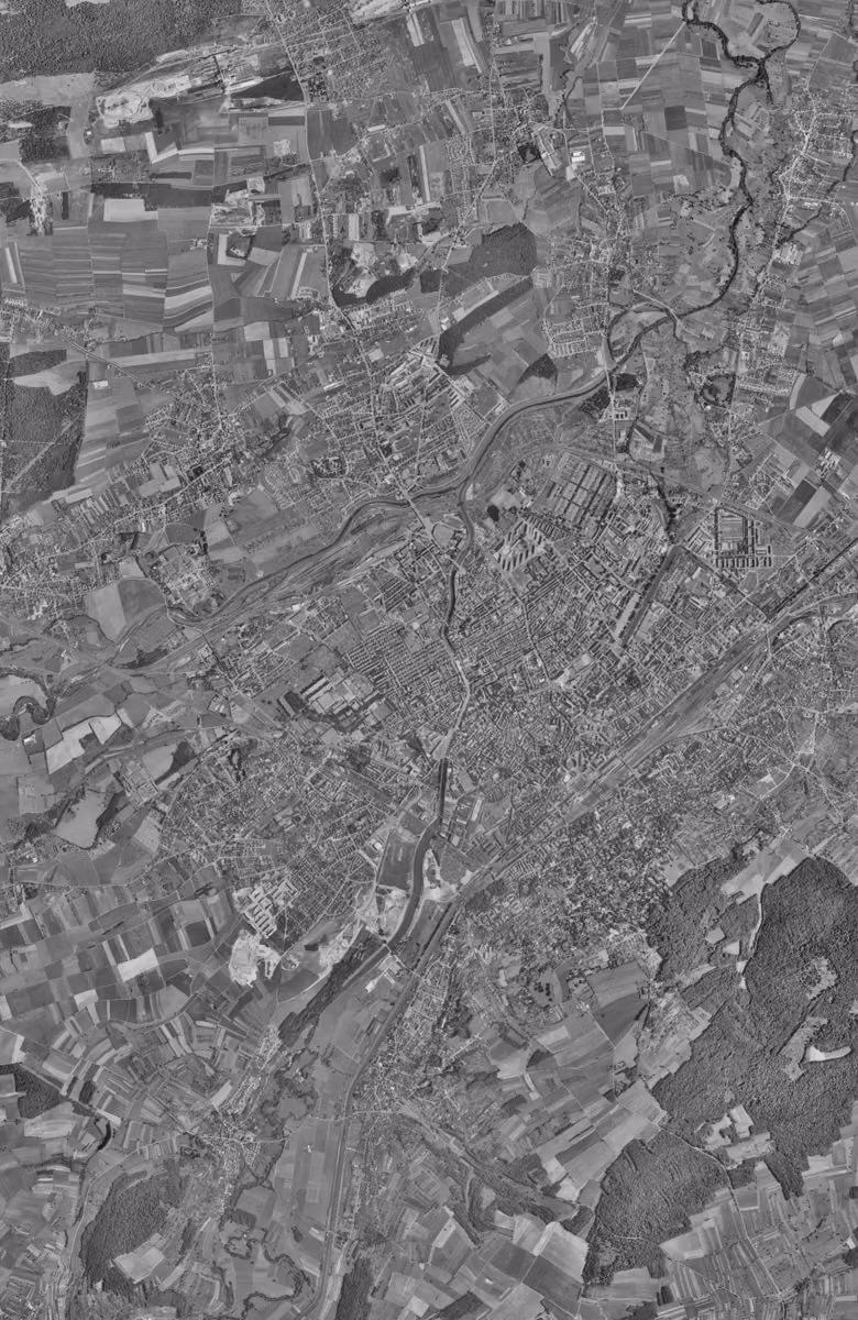 Mulhouse en 1961, le territoire vu du ciel, au même cadrage