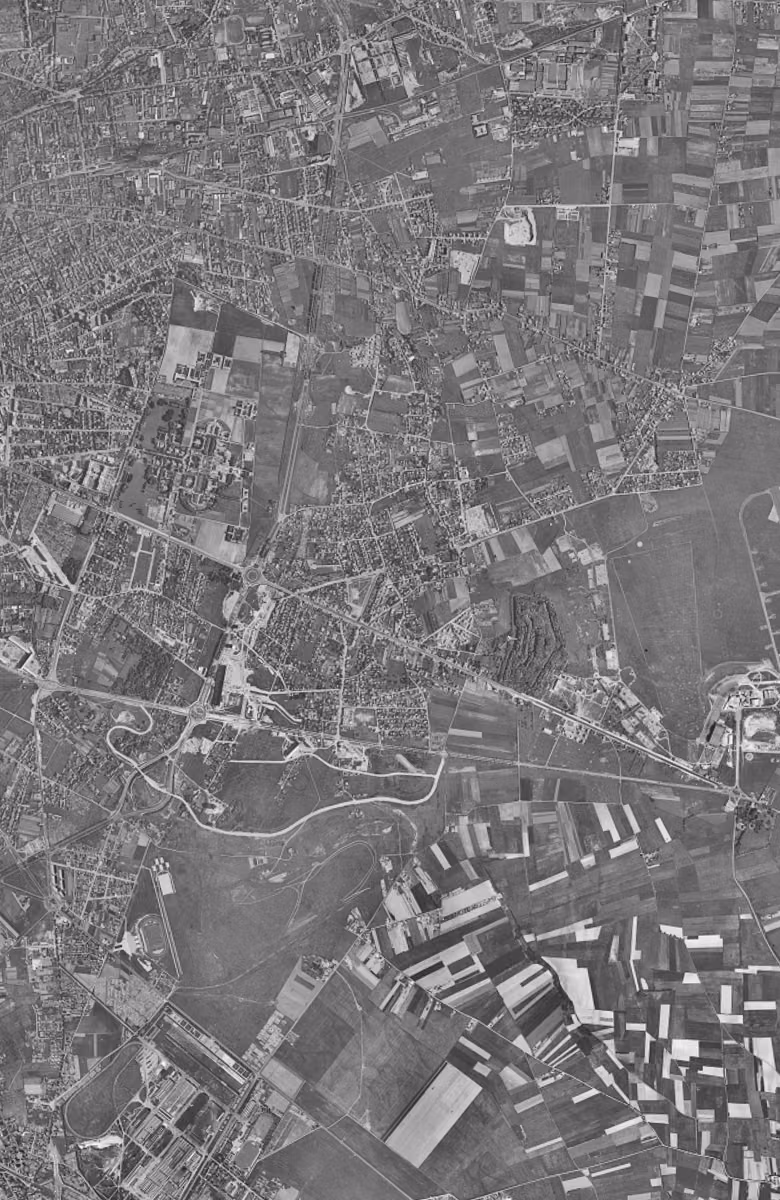 Bron en 1956, le territoire vu du ciel, au même cadrage