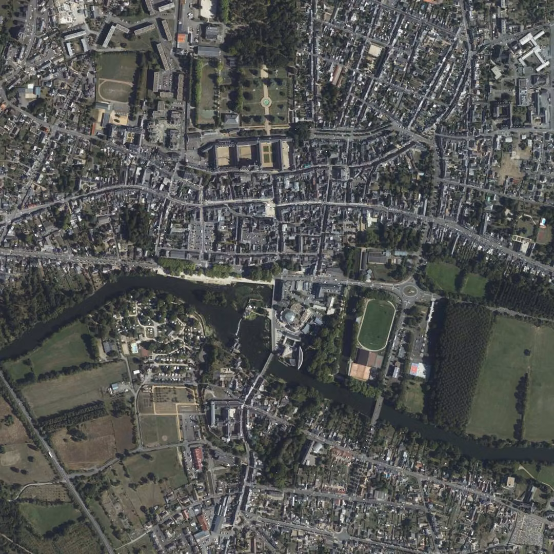 La Flèche aujourd'hui, le centre vu du ciel