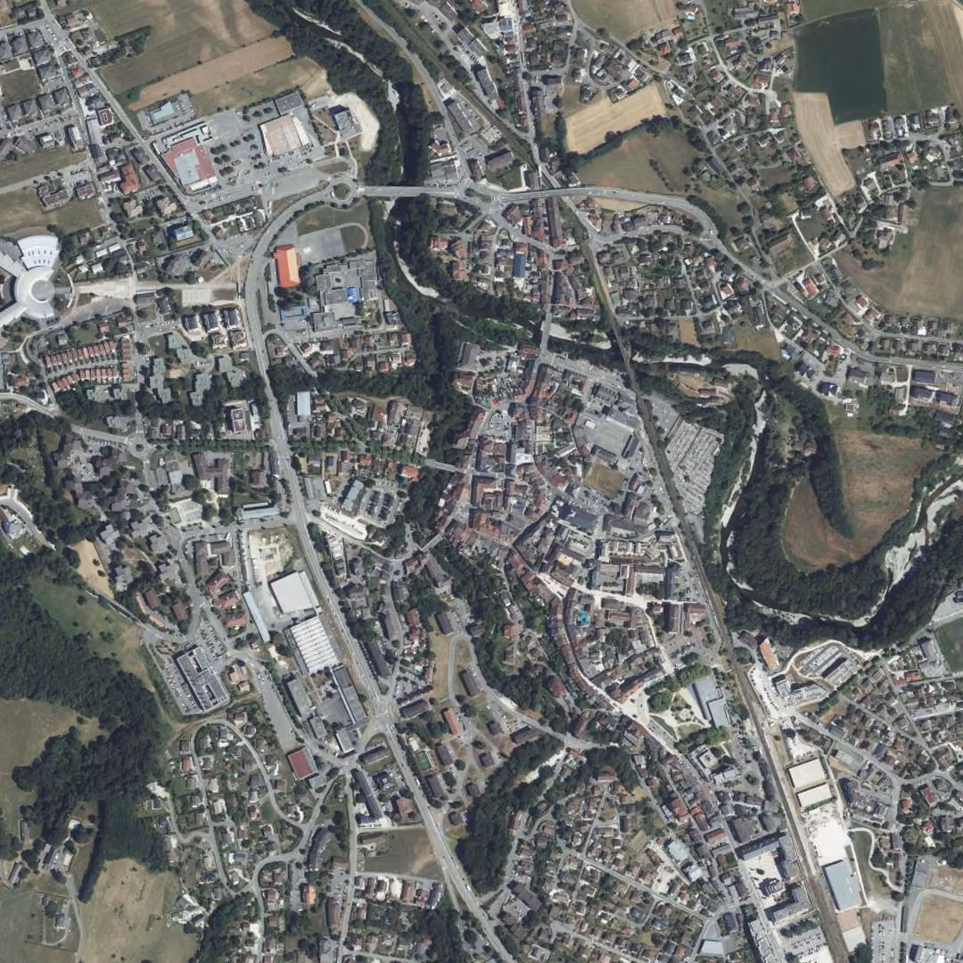 Rumilly aujourd'hui, le centre vu du ciel