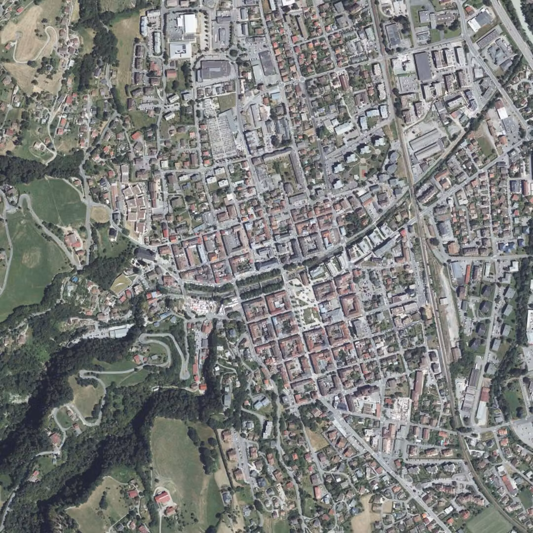 Sallanches aujourd'hui, le centre vu du ciel
