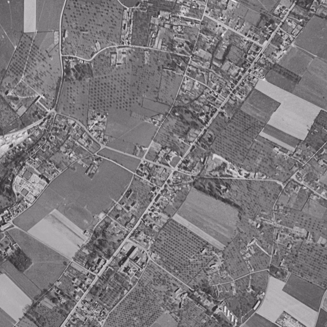 Bois-Guillaume en 1955, le centre vu du ciel, au même cadrage