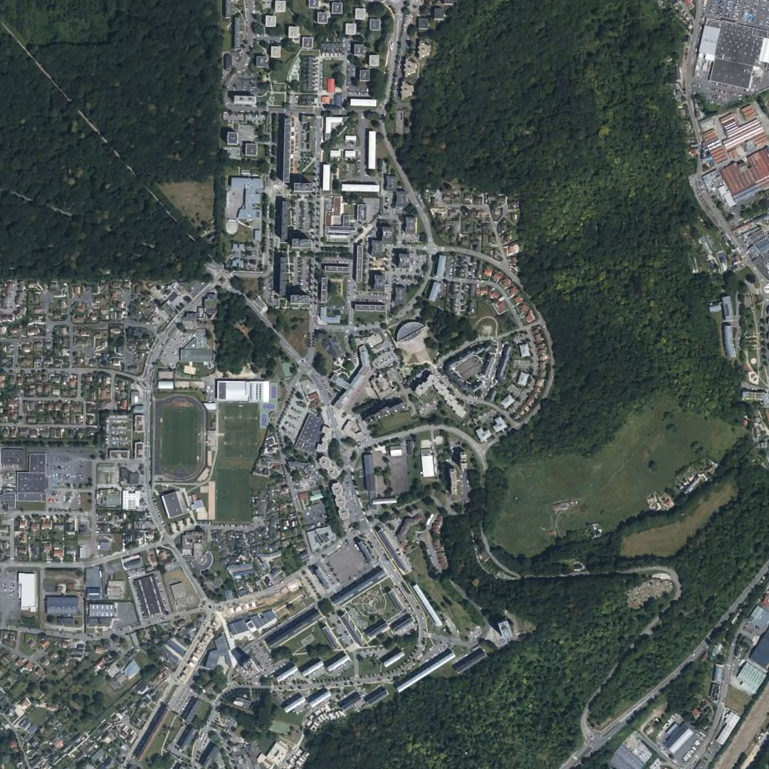Canteleu aujourd'hui, le centre vu du ciel