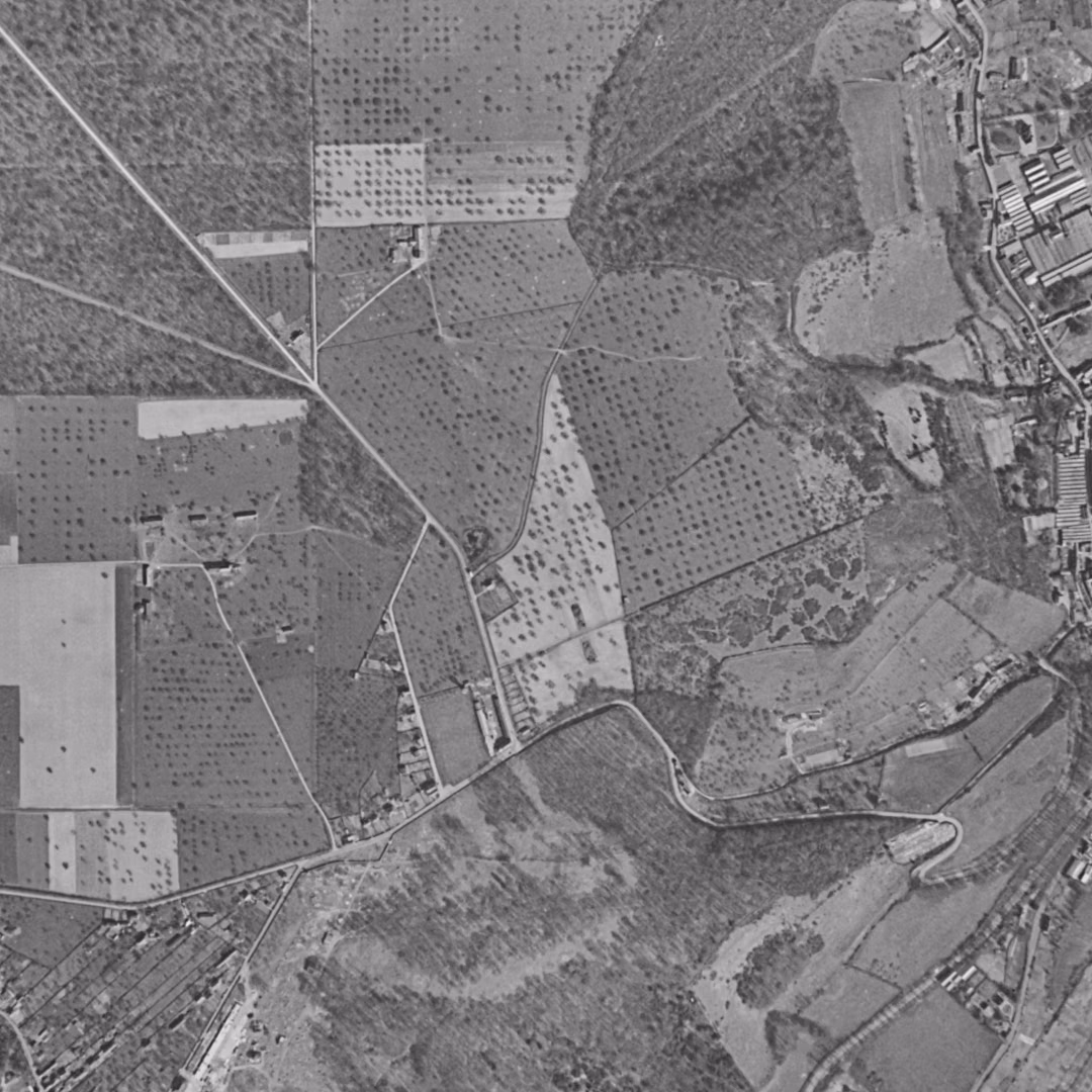 Canteleu en 1955, le centre vu du ciel, au même cadrage