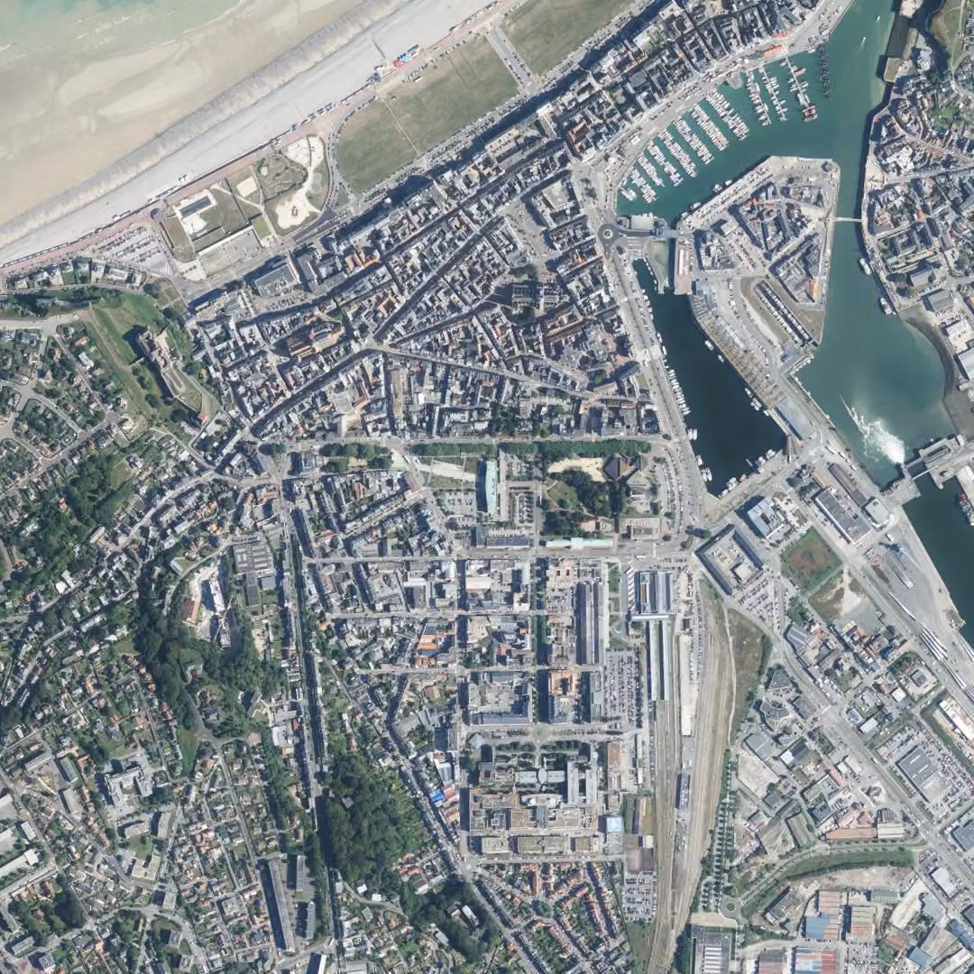 Dieppe aujourd'hui, le centre vu du ciel