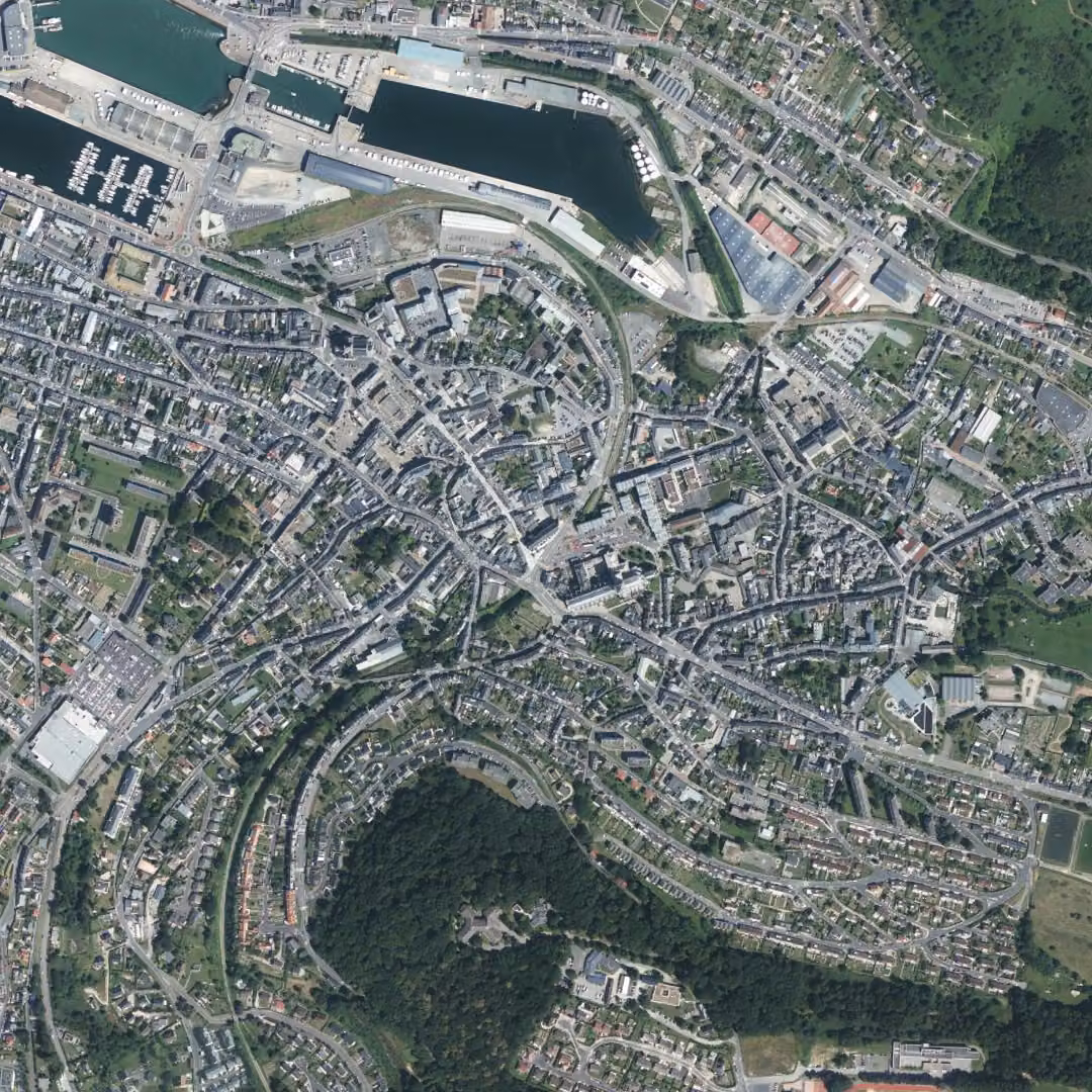 Fécamp aujourd'hui, le centre vu du ciel