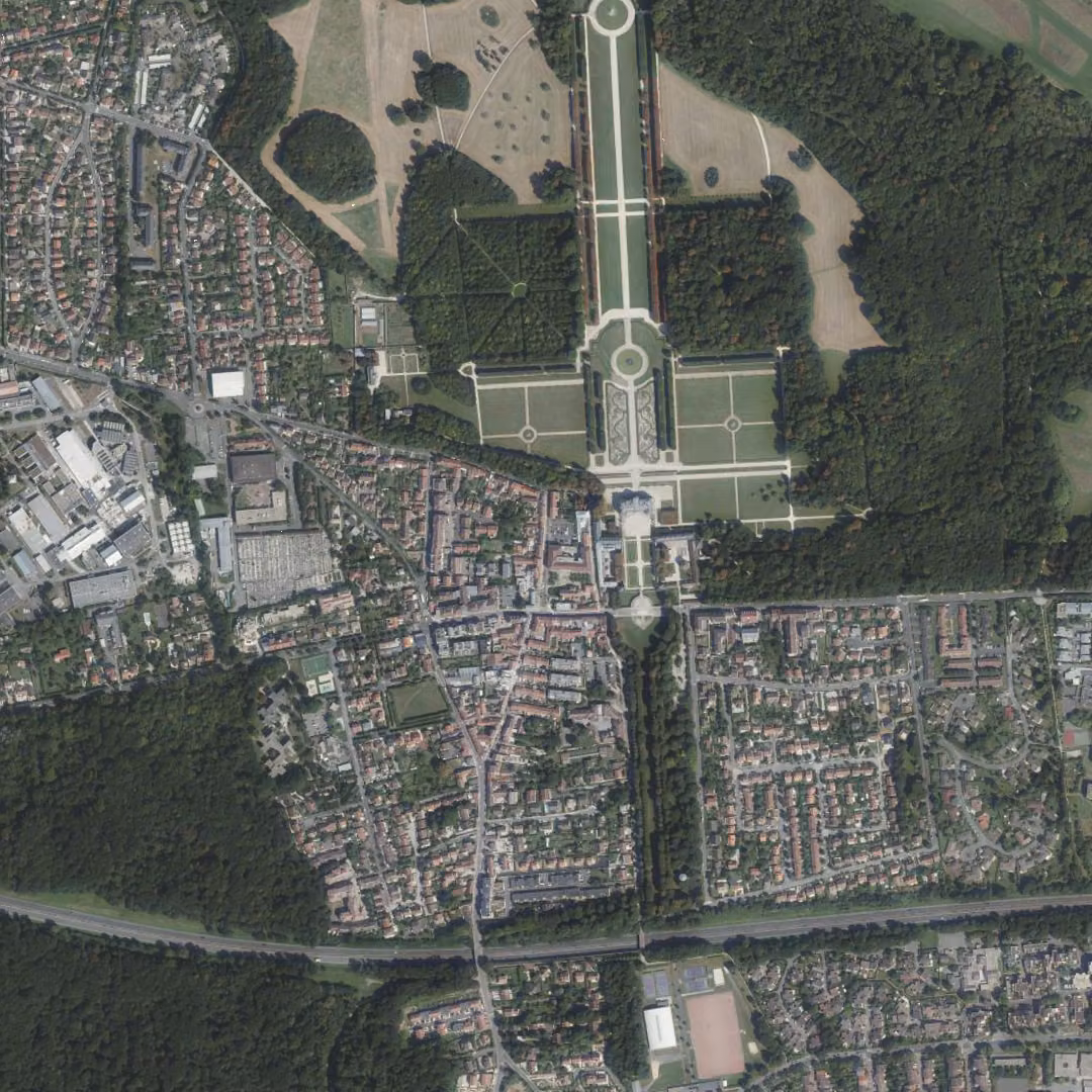 Champs-sur-Marne aujourd'hui, le centre vu du ciel