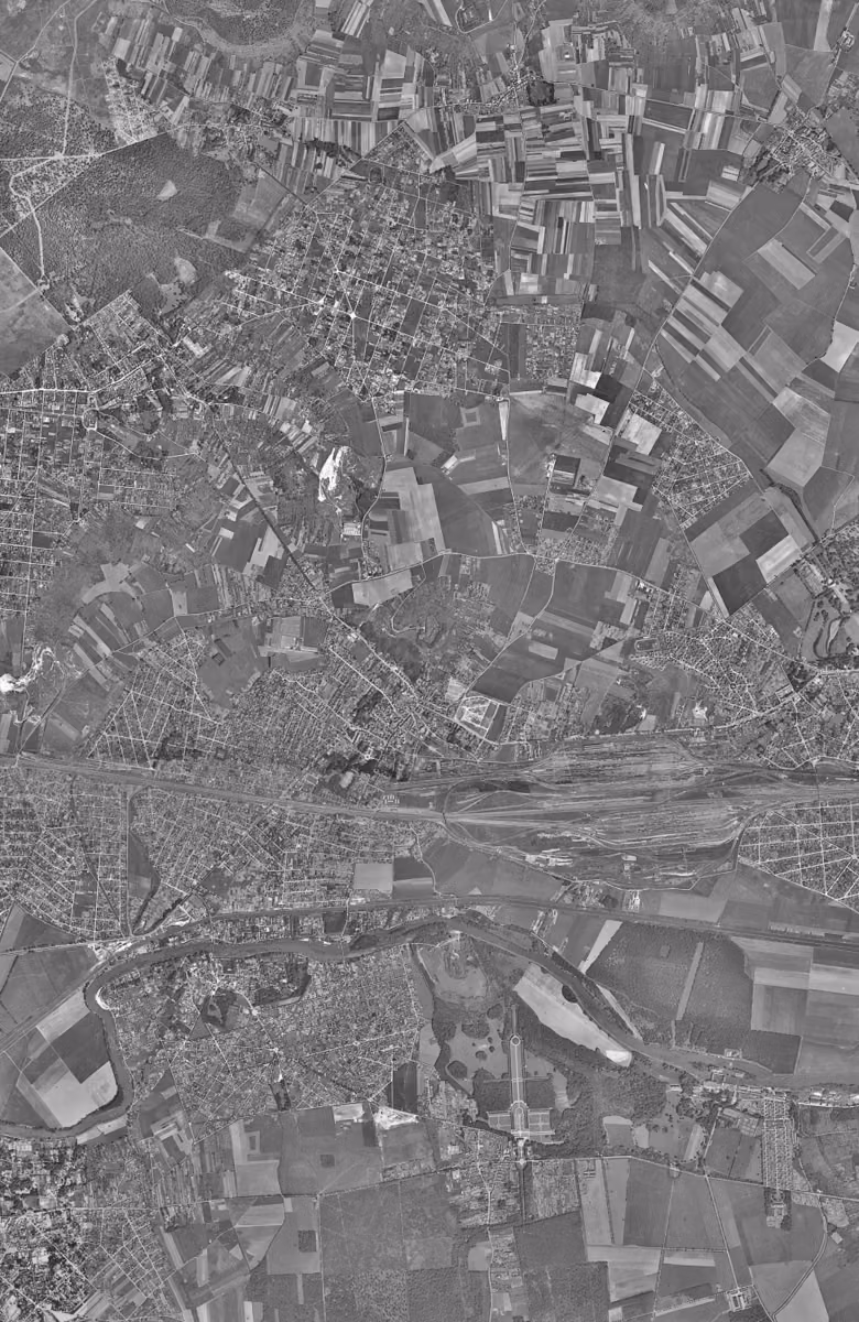 Chelles en 1949, le territoire vu du ciel, au même cadrage
