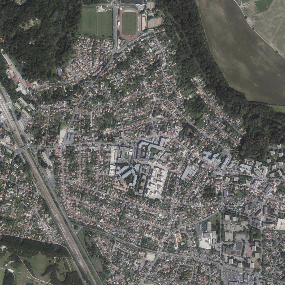 Combs-la-Ville aujourd'hui, le centre vu du ciel