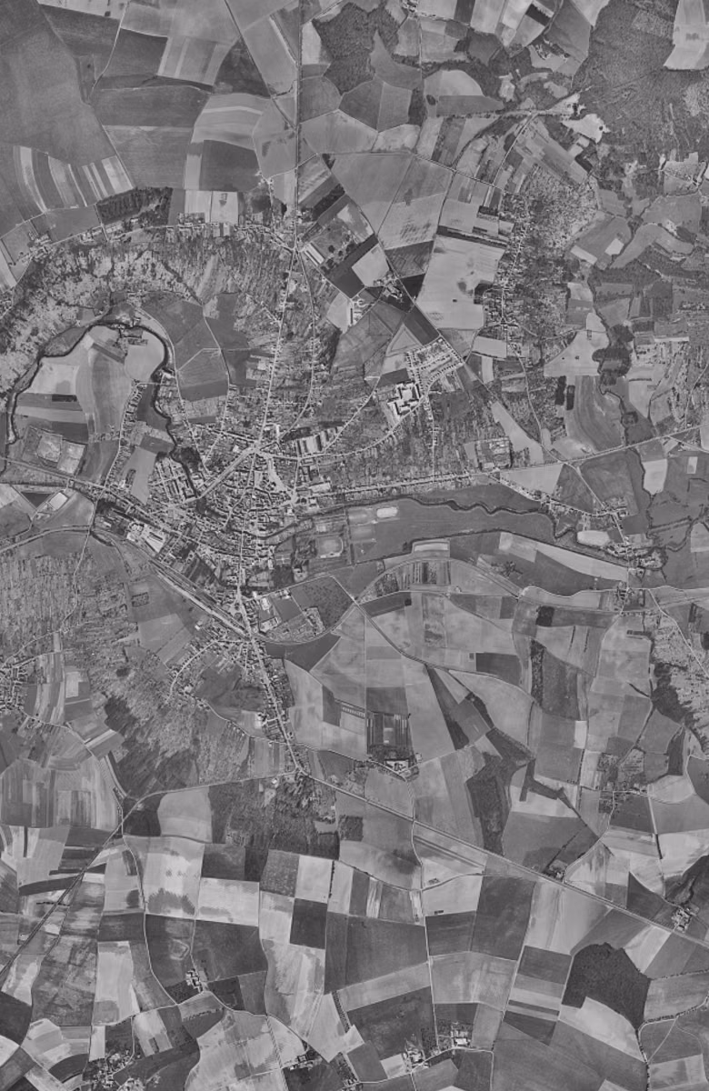 Coulommiers en 1958, le territoire vu du ciel, au même cadrage