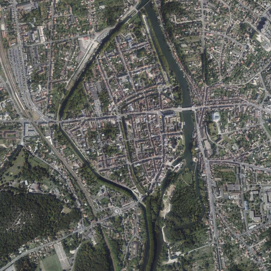 Nemours aujourd'hui, le centre vu du ciel