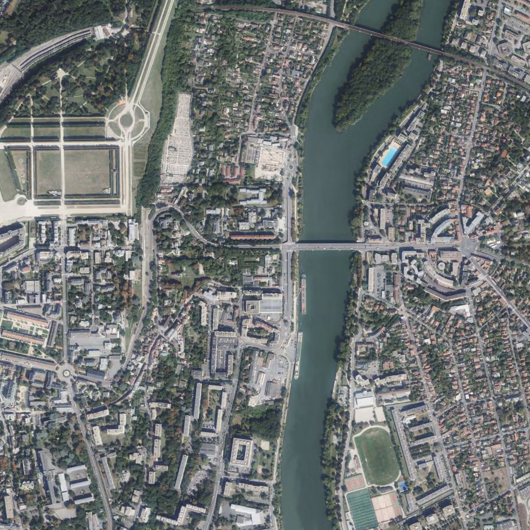 Le Pecq aujourd'hui, le centre vu du ciel