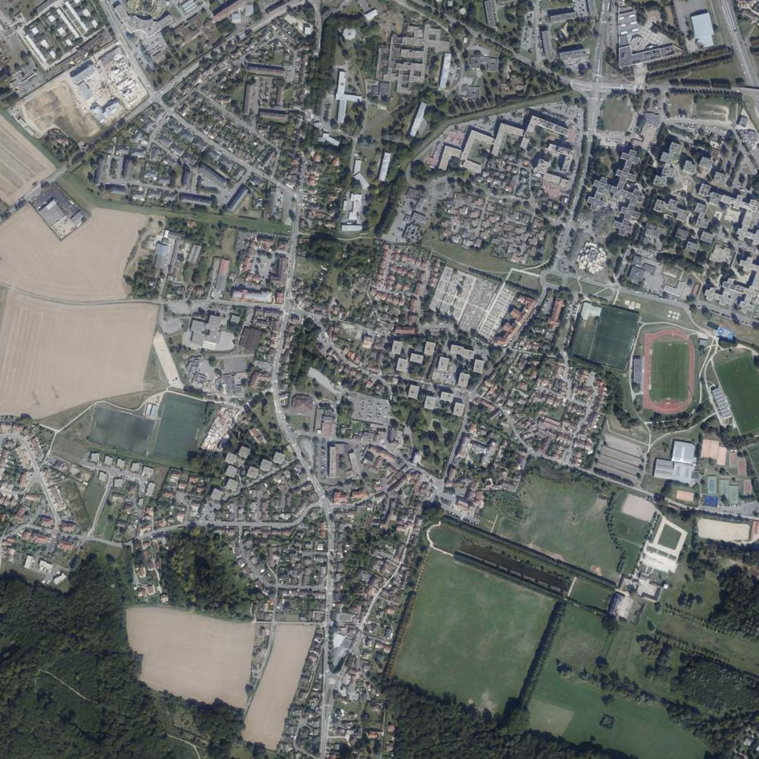 Plaisir aujourd'hui, le centre vu du ciel