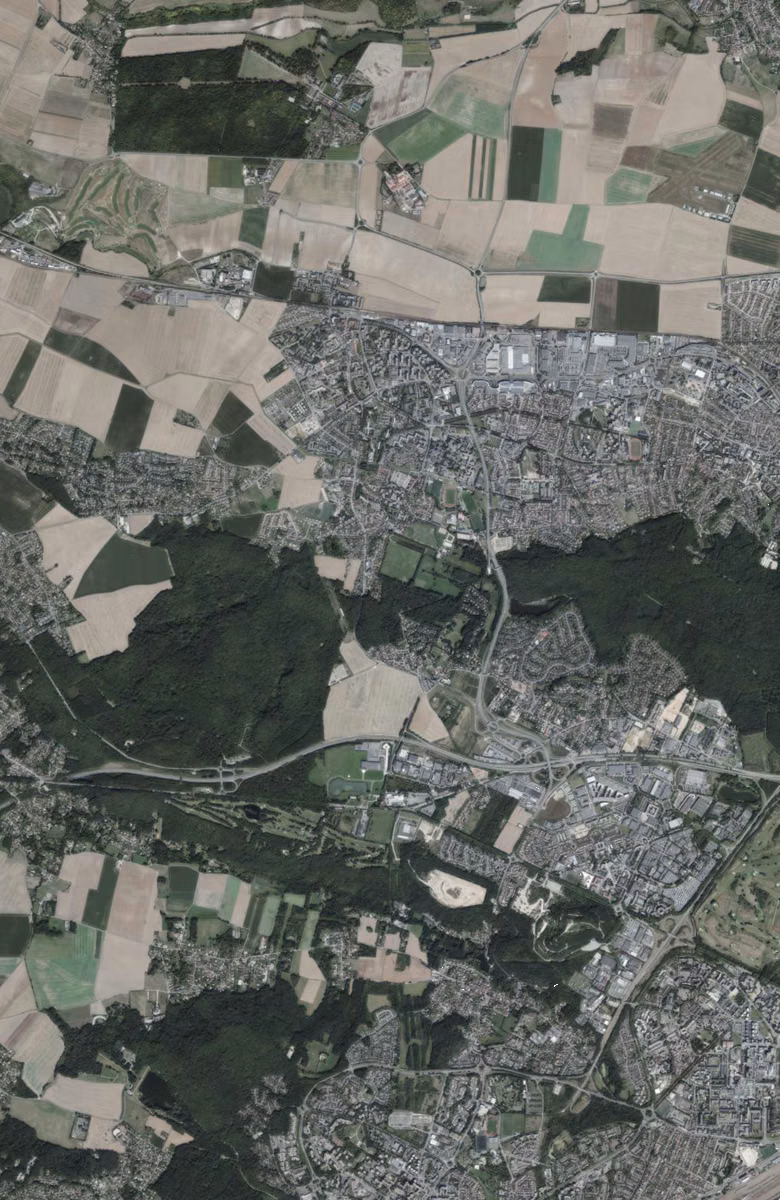 Plaisir aujourd'hui, le territoire vu du ciel