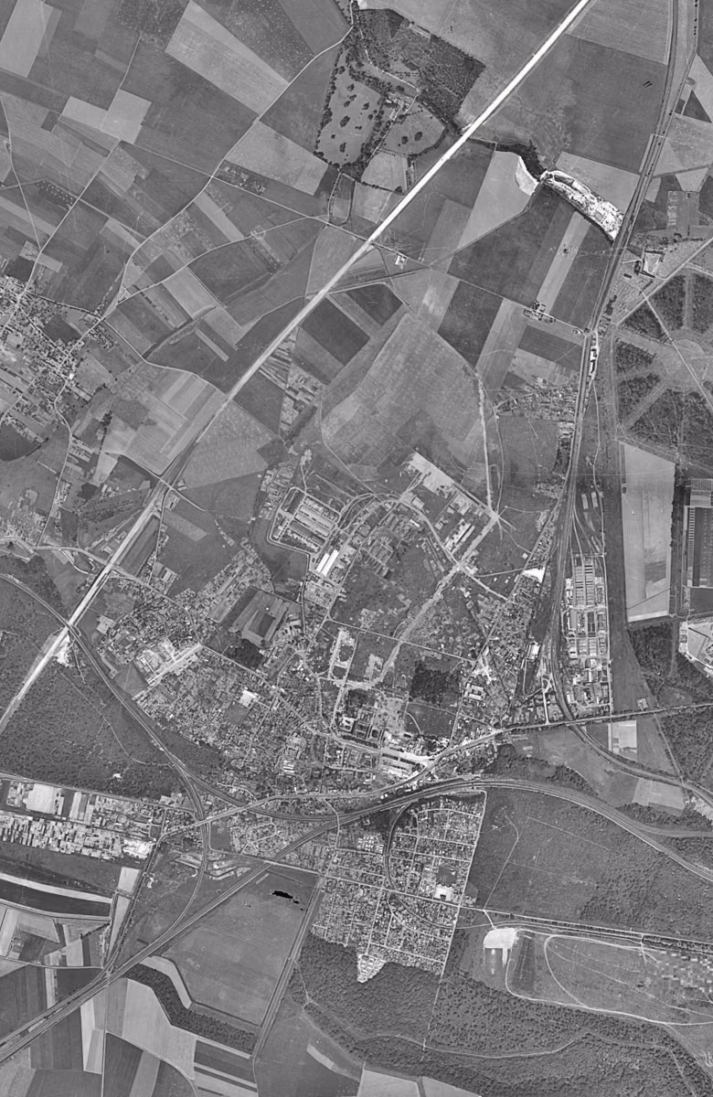 Saint-Cyr-l'École en 1949, le territoire vu du ciel, au même cadrage