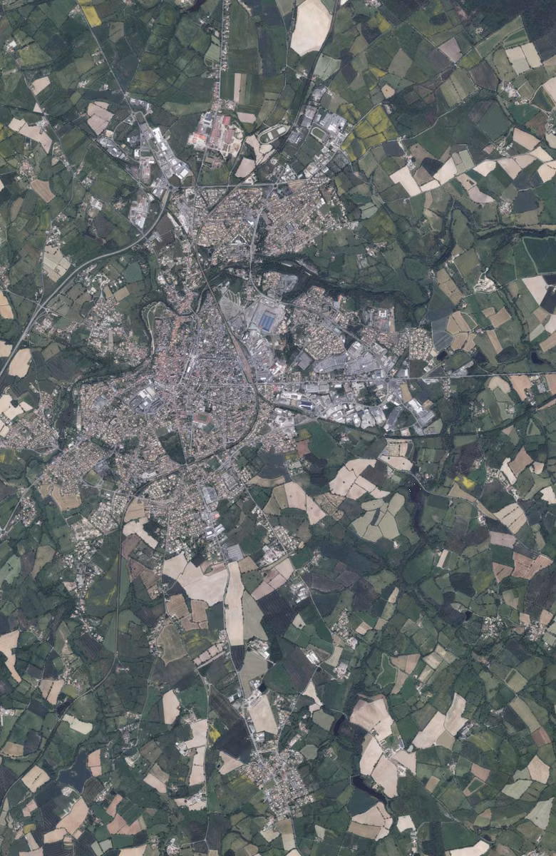 Parthenay aujourd'hui, le territoire vu du ciel