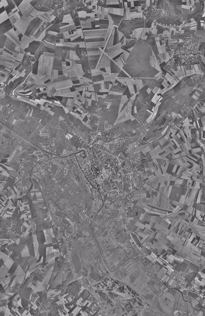 Abbeville en 1952, le territoire vu du ciel, au même cadrage