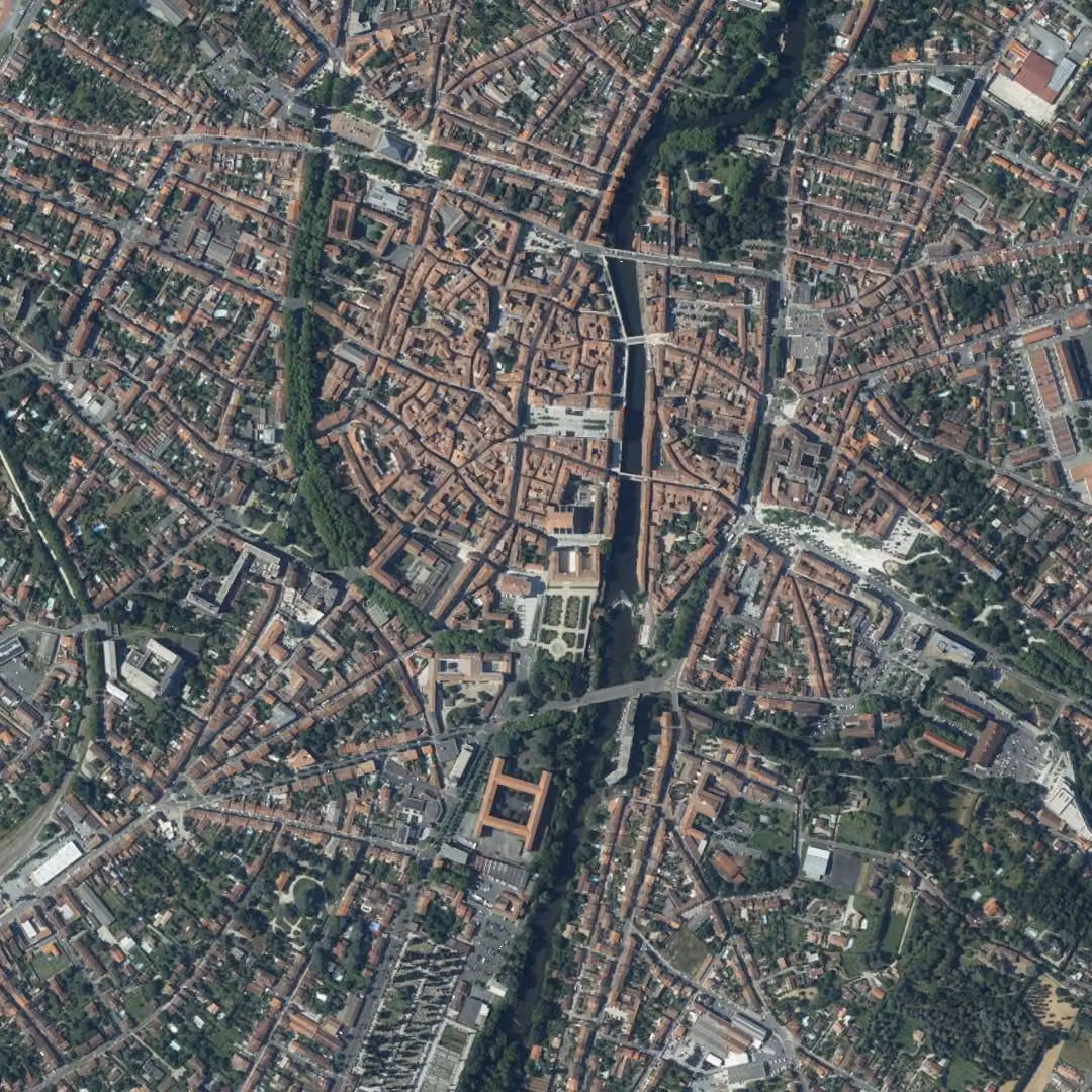 Castres aujourd'hui, le centre vu du ciel