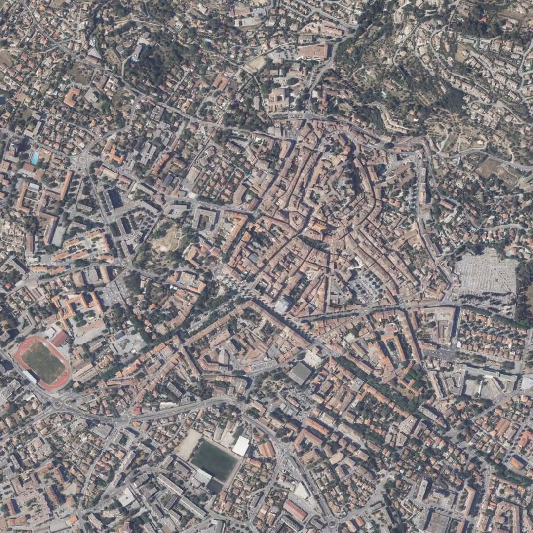 Draguignan aujourd'hui, le centre vu du ciel
