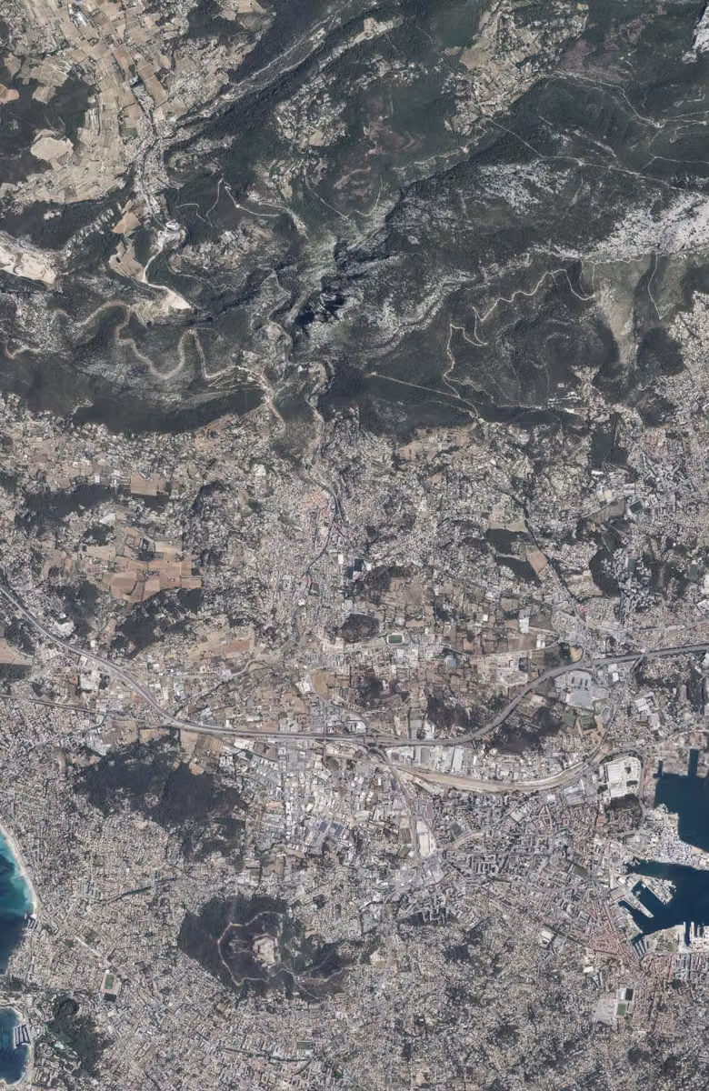 Ollioules aujourd'hui, le territoire vu du ciel