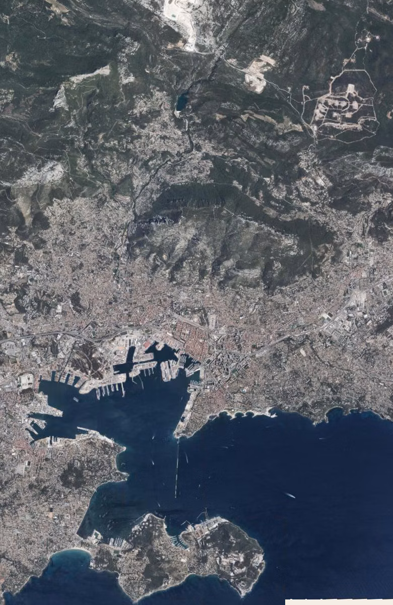 Toulon aujourd'hui, le territoire vu du ciel