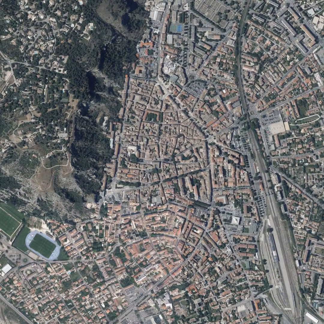 Cavaillon aujourd'hui, le centre vu du ciel