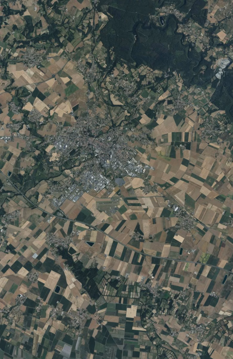 Fontenay-le-Comte aujourd'hui, le territoire vu du ciel