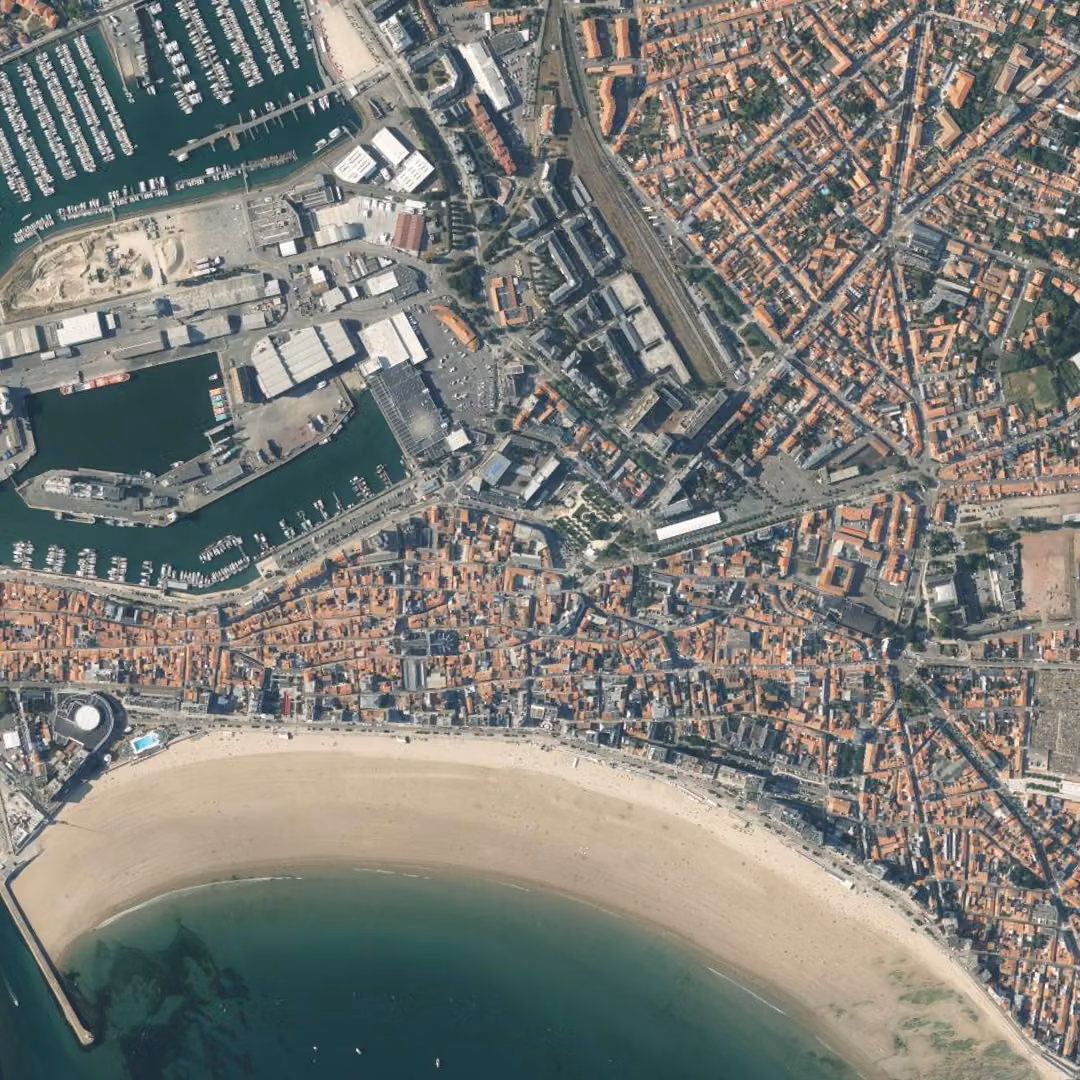 Les Sables-d'Olonne aujourd'hui, le centre vu du ciel