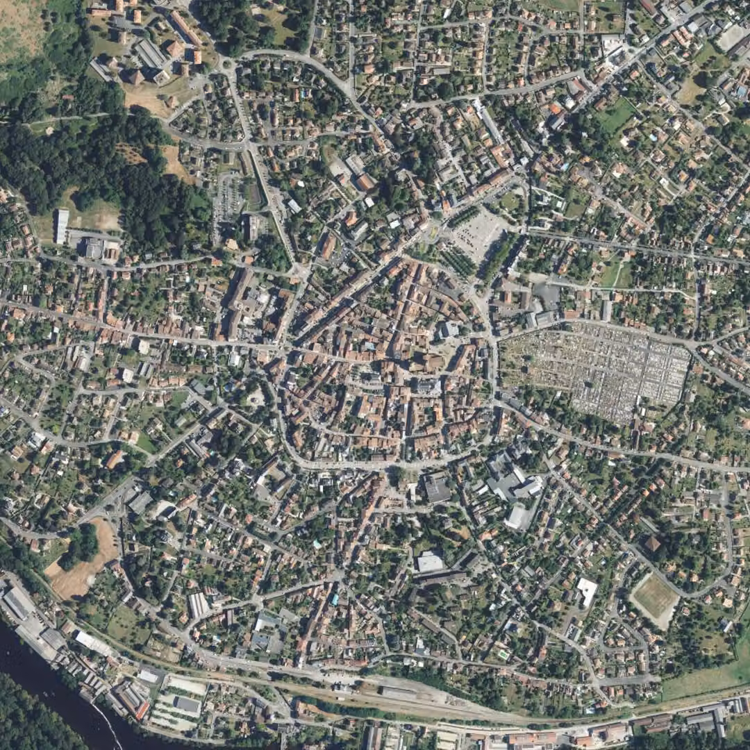 Saint-Junien aujourd'hui, le centre vu du ciel