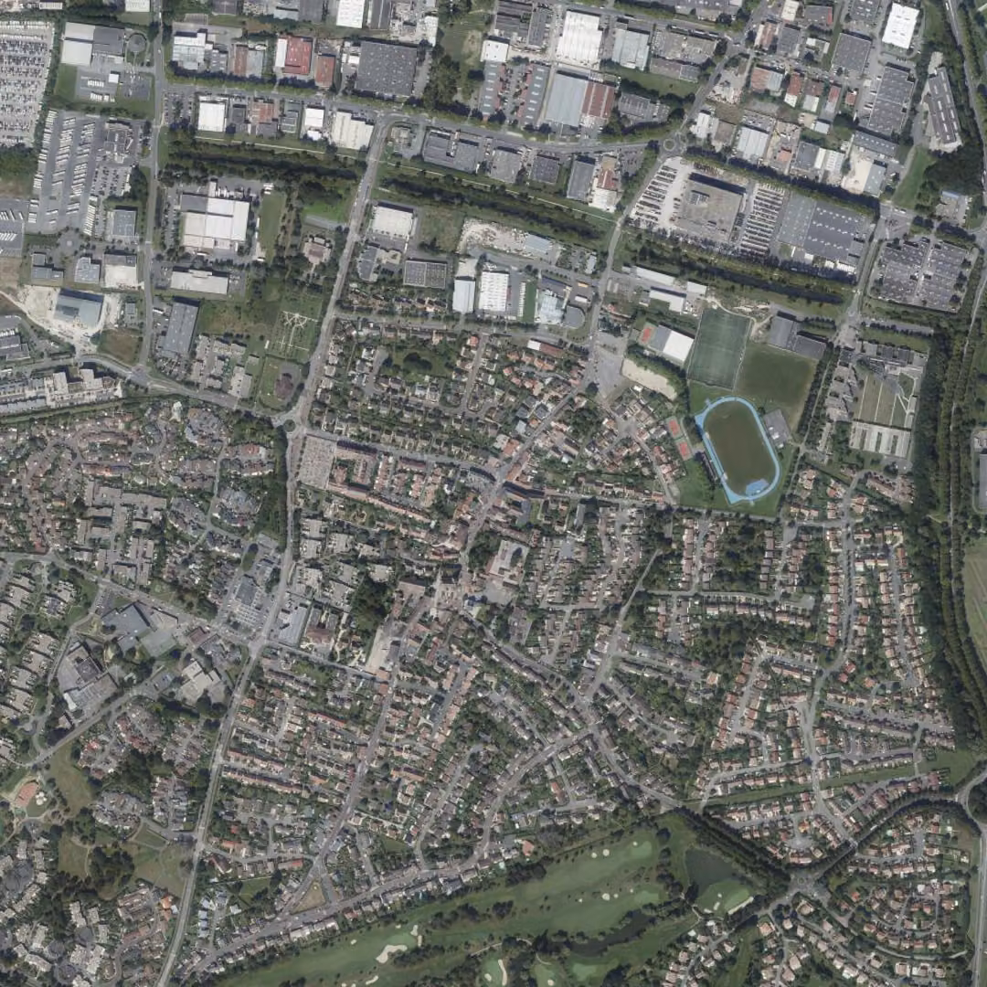 Bondoufle aujourd'hui, le centre vu du ciel