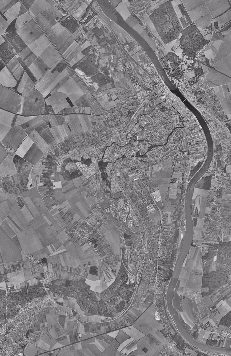 Corbeil-Essonnes en 1949, le territoire vu du ciel, au même cadrage