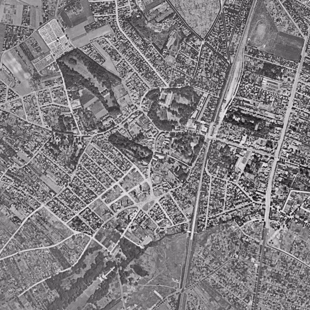 Antony en 1949, le centre vu du ciel, au même cadrage