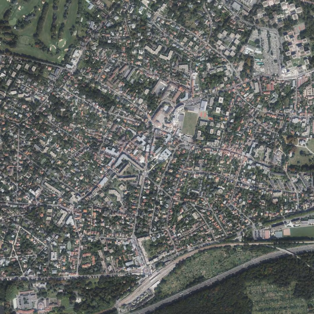 Garches aujourd'hui, le centre vu du ciel