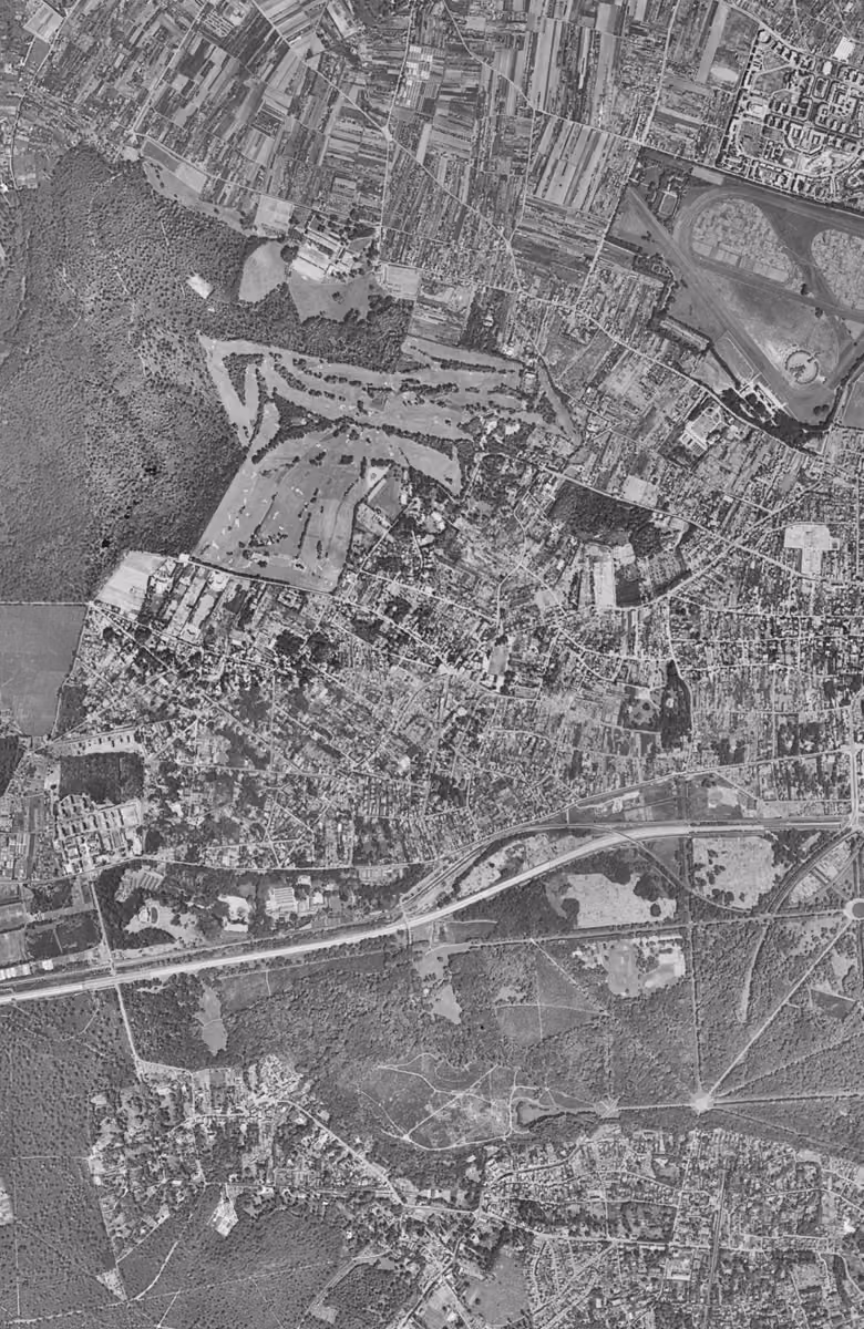 Garches en 1949, le territoire vu du ciel, au même cadrage