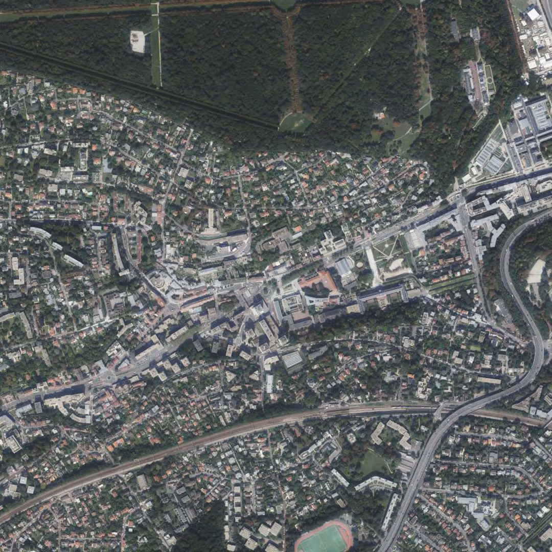 Sèvres aujourd'hui, le centre vu du ciel