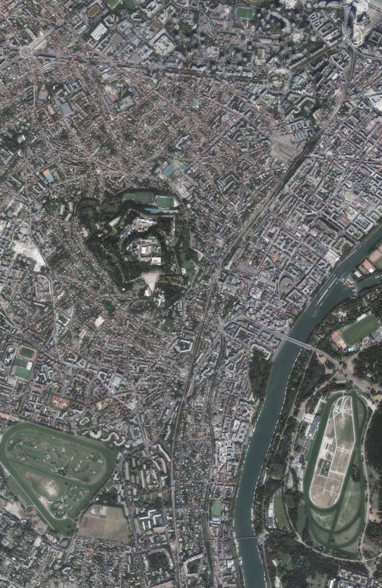 Suresnes aujourd'hui, le territoire vu du ciel