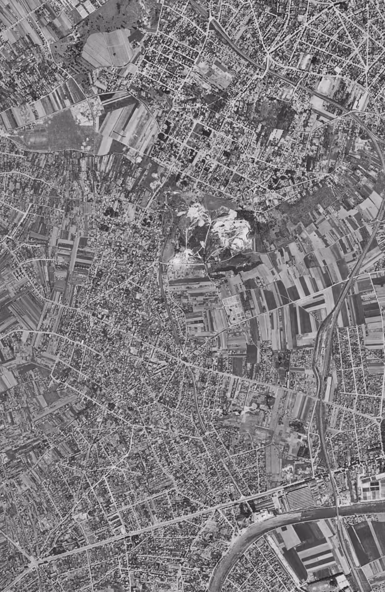 Neuilly-Plaisance en 1949, le territoire vu du ciel, au même cadrage