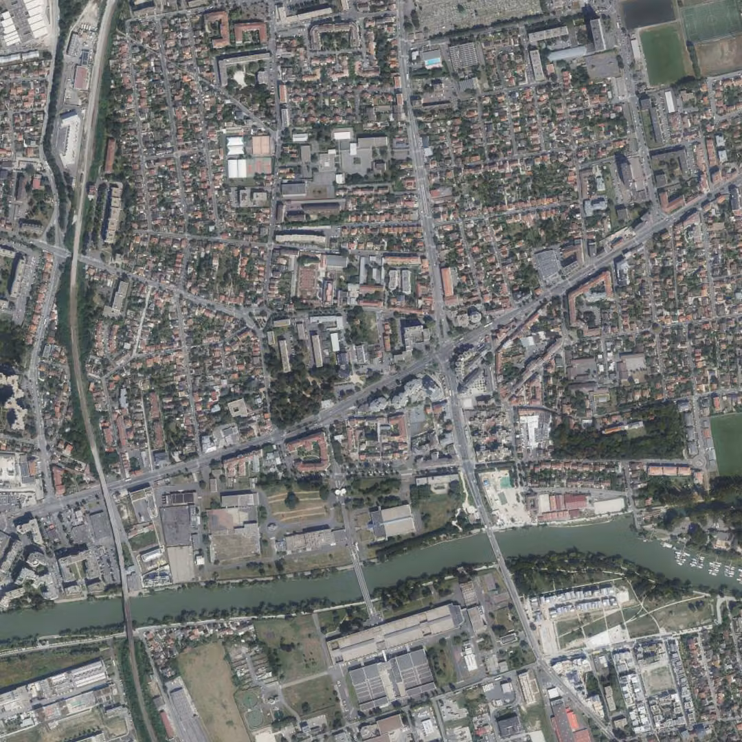 Neuilly-sur-Marne aujourd'hui, le centre vu du ciel