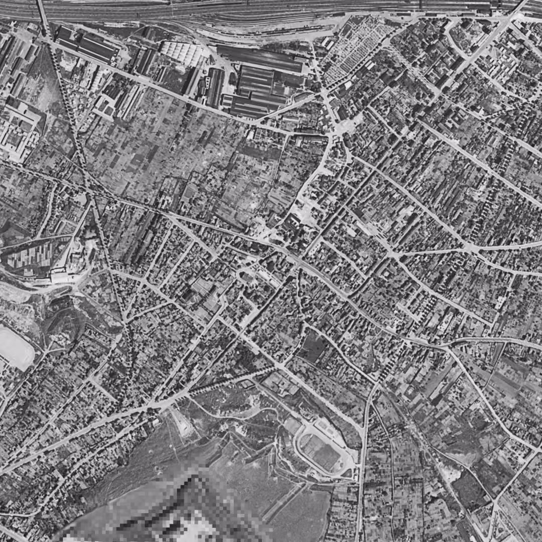 Noisy-le-Sec en 1949, le centre vu du ciel, au même cadrage