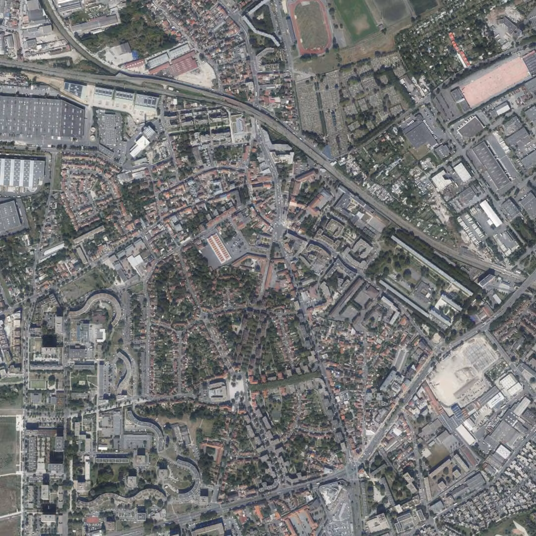 Stains aujourd'hui, le centre vu du ciel