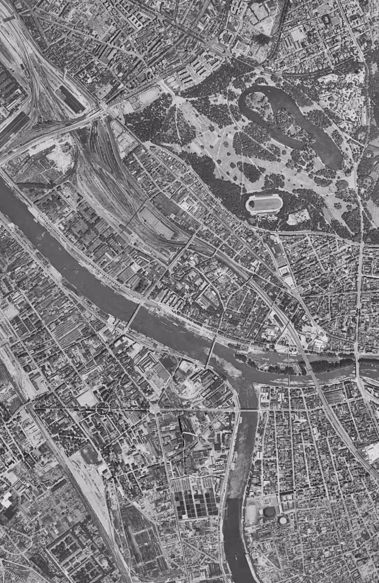 Charenton-le-Pont en 1949, le territoire vu du ciel, au même cadrage