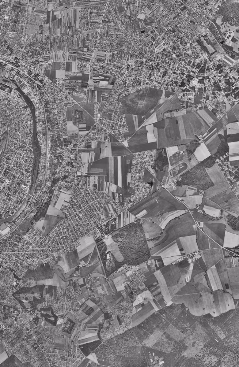Chennevières-sur-Marne en 1949, le territoire vu du ciel, au même cadrage