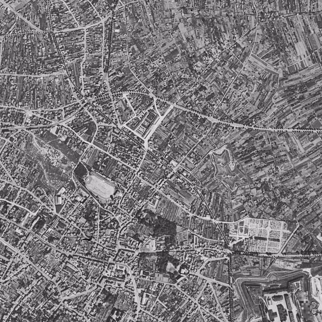 Fontenay-sous-Bois en 1949, le centre vu du ciel, au même cadrage