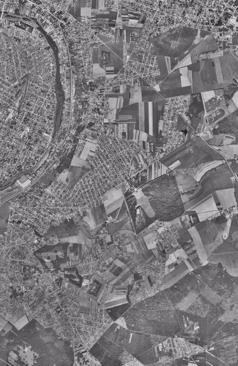 Ormesson-sur-Marne en 1949, le territoire vu du ciel, au même cadrage